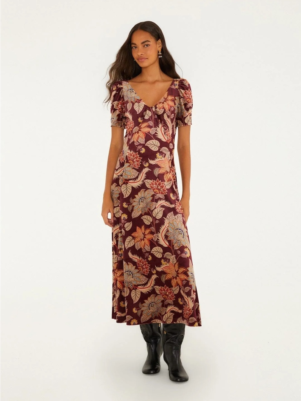 FARM Rio Delhi Floral Short Sleeve Velvet Maxi Dress